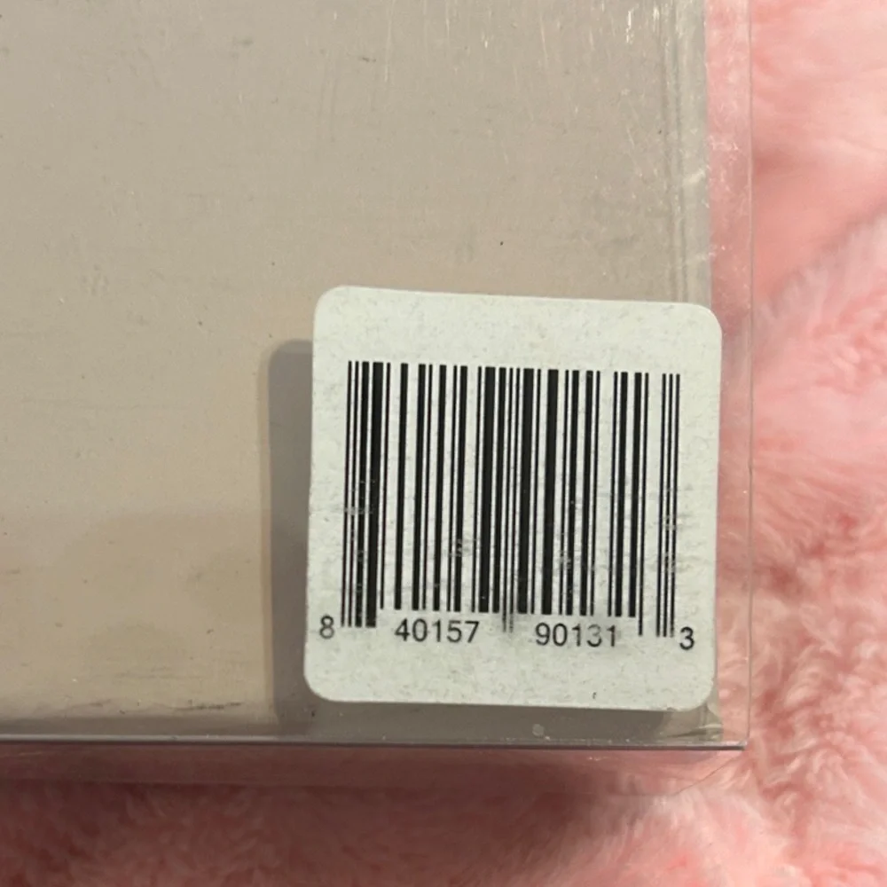 Jeffree Star gold cream